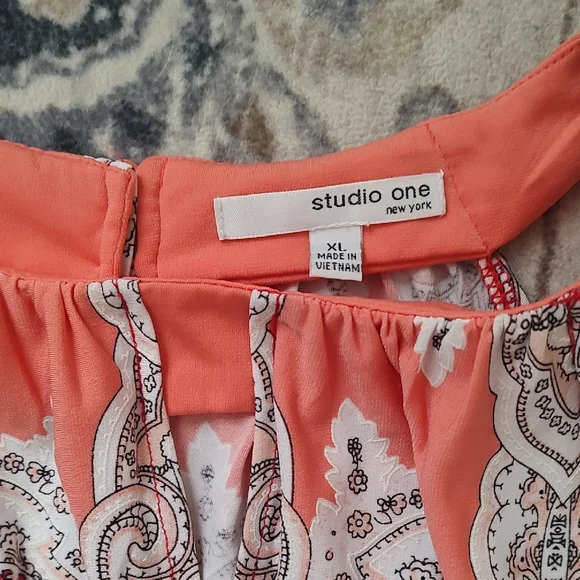 Studio One Coral and Pink Paisley Maxi Dress. Halter Top. - Picture 3 of 3